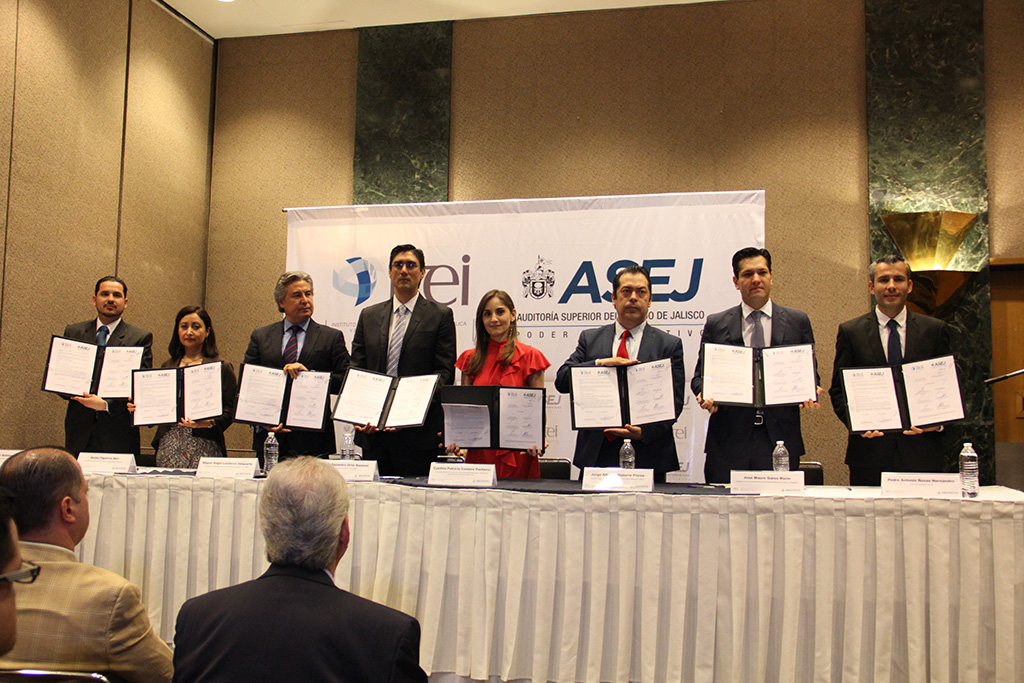 Fortalecerán agenda anticorrupción con firma de convenio entre ITEI y ASEJ